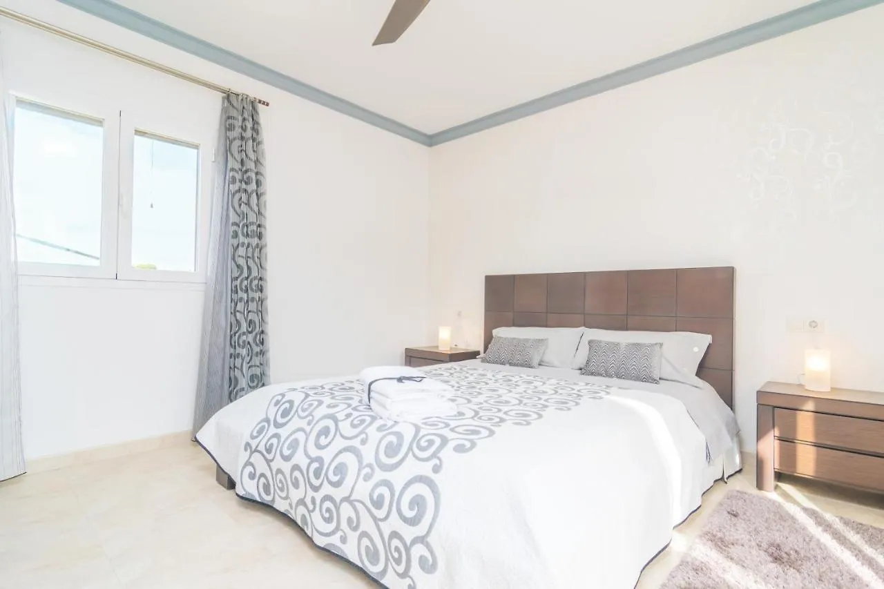 קולוניה סנט ג'ורדי Lluna Home קולוניה סנט ג'ורדי